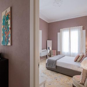 Camera executive con letto king size